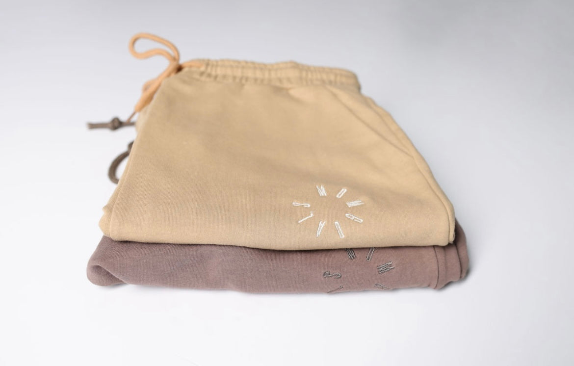 MG.CO Mom Shorts | Mocha