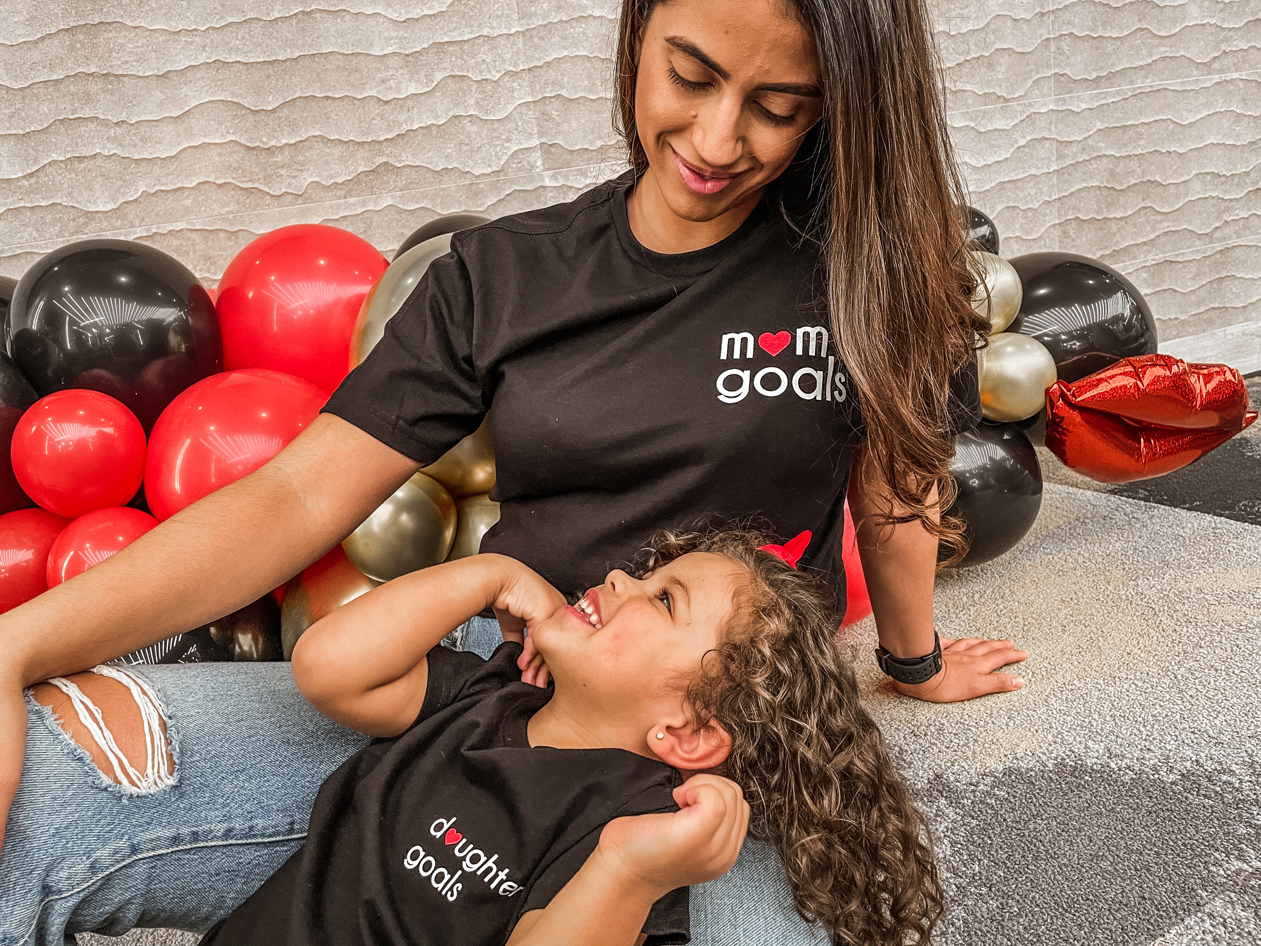 VDAY edition MG.CO tee | Daughter